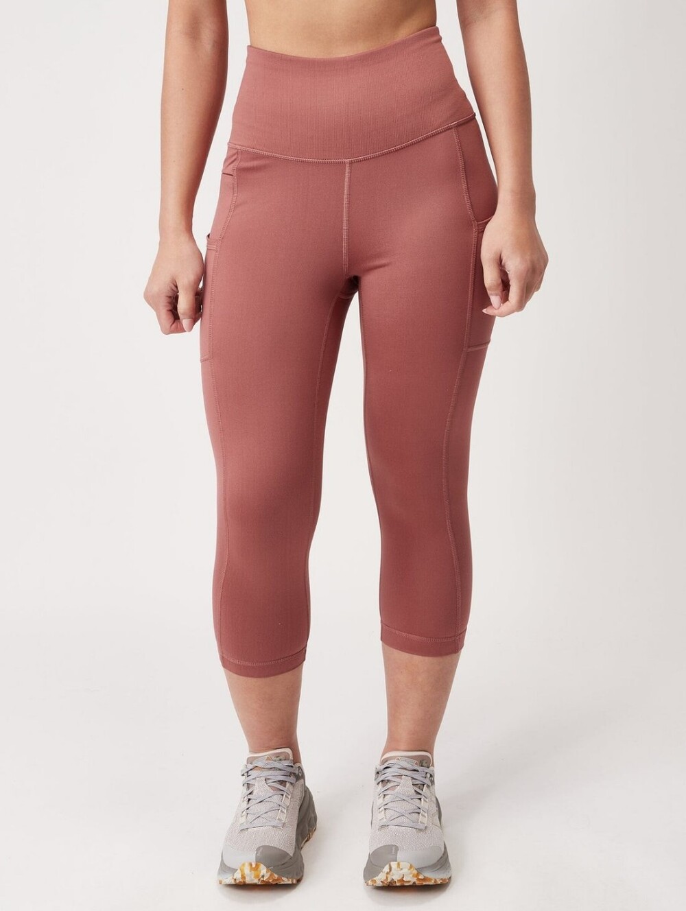 Patagonia Women's LW Pack Out Crop Tights In Rosehip